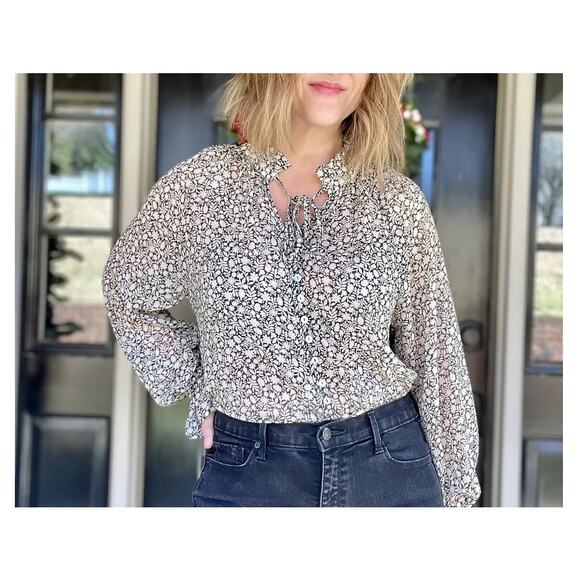 Floral Ruffled Top - Picture 1 of 3